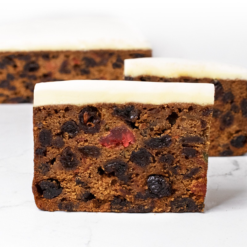 Iced Christmas Cake 1kg Coupland S Bakeries